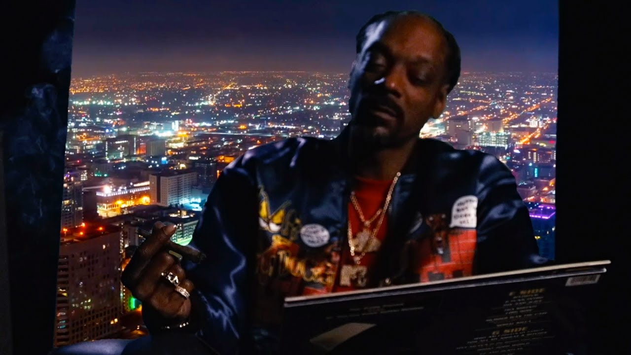 Snoop Dogg- Look Around ft. J Black