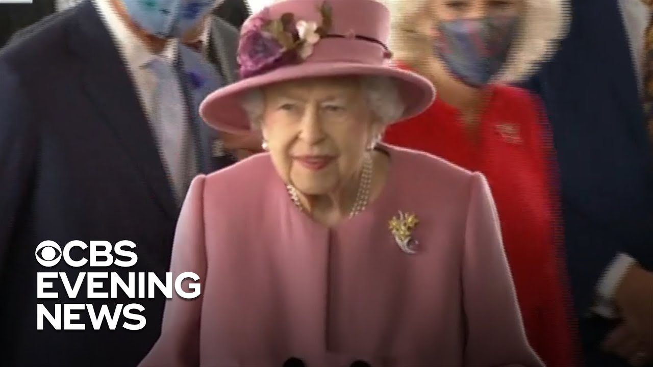 Queen Elizabeth spends night in hospital