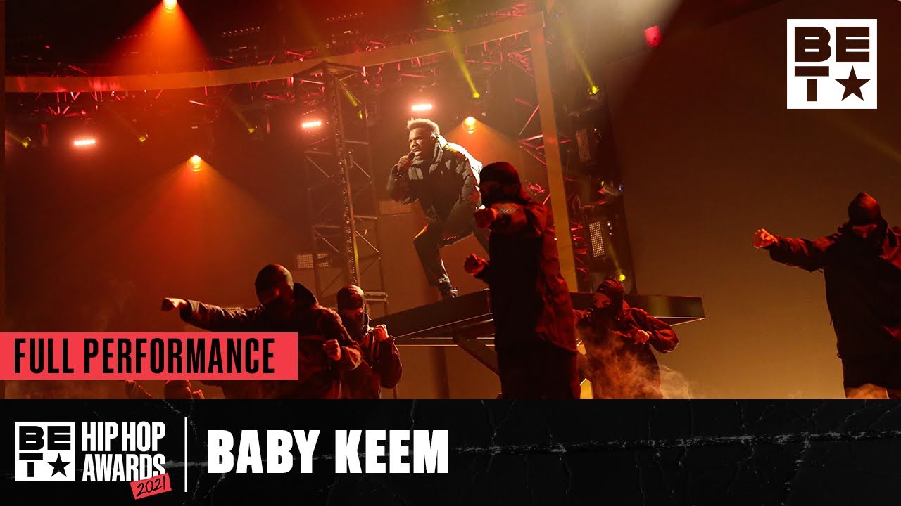 Baby Keem Delivers Fiery “Family Ties” Performance | Hip Hop Awards ‘21
