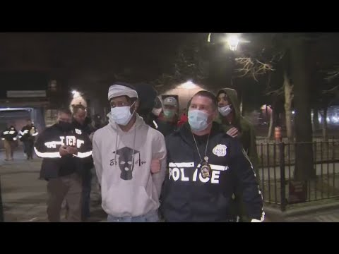 NYPD arrests 17 alleged gang members in Brooklyn pre-dawn raids