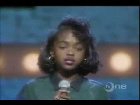 Lauryn Hill gets BOOED at age 13 (Live at the Apollo Amature Night 1987) |✨| Beyond Fame!