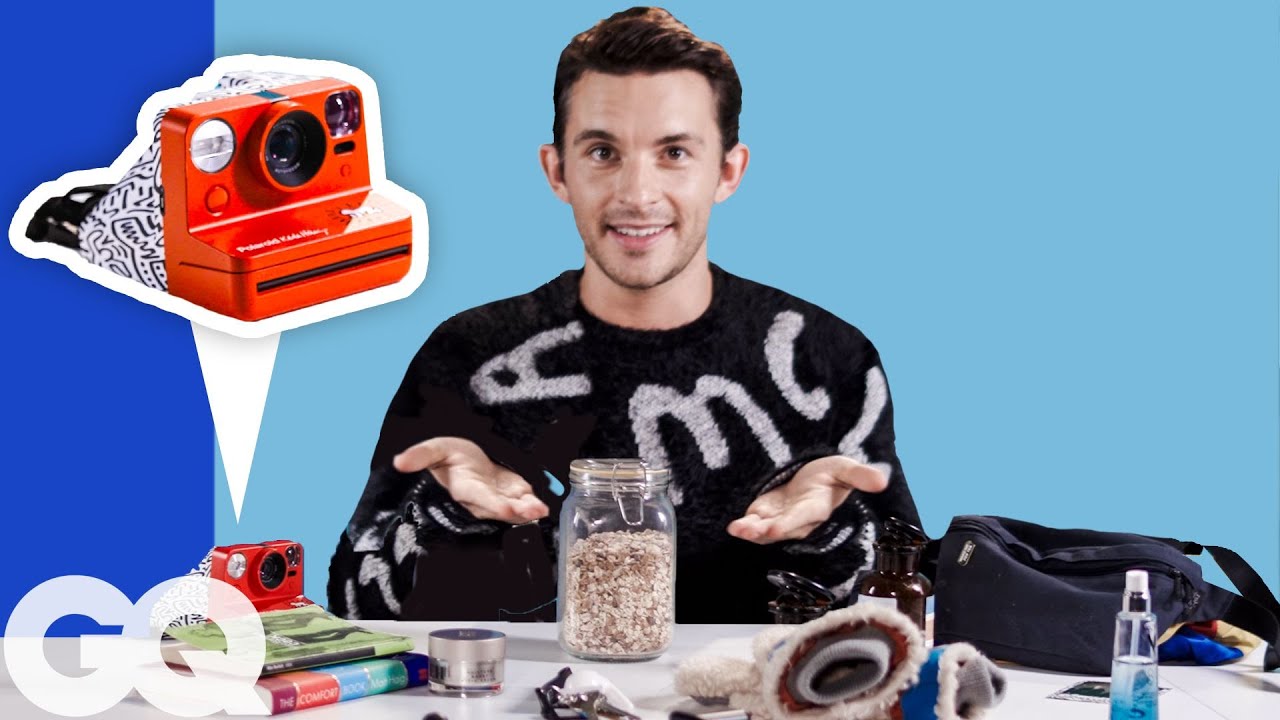 10 Things Bridgerton’s Jonathan Bailey Can’t Live Without | GQ