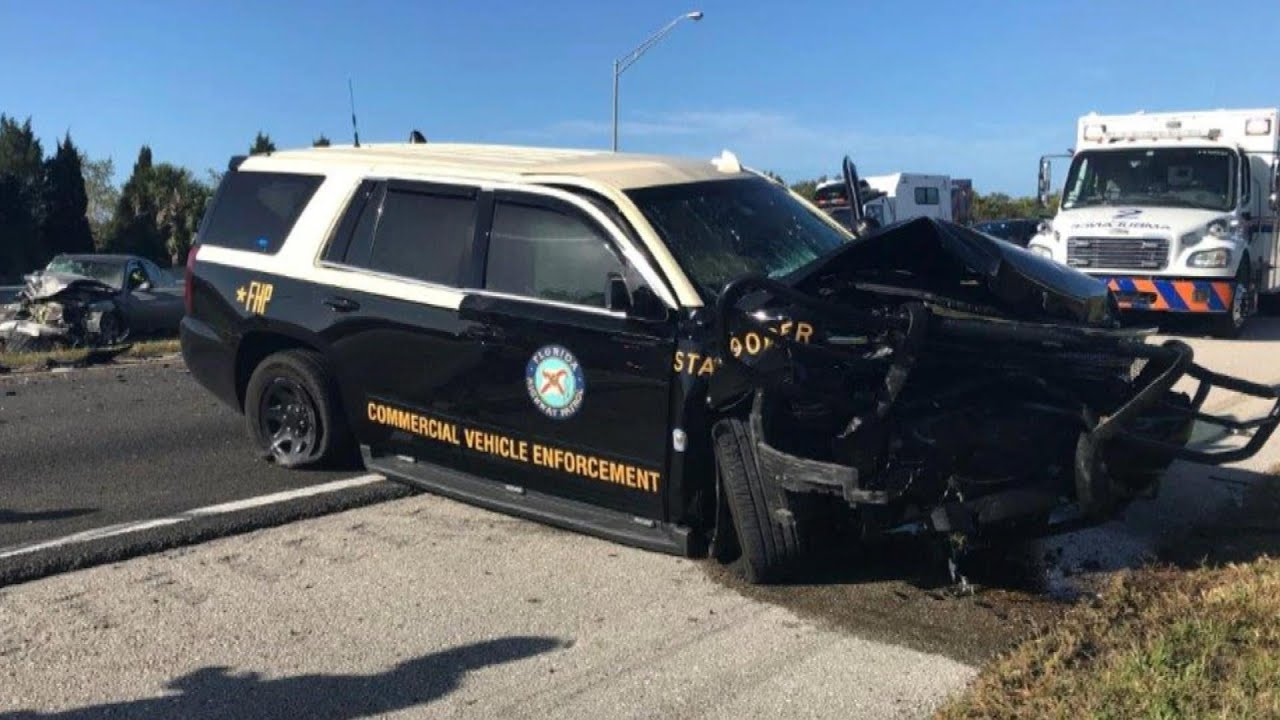 Trooper Saves Runners From Being Mowed Down by Erratic Driver