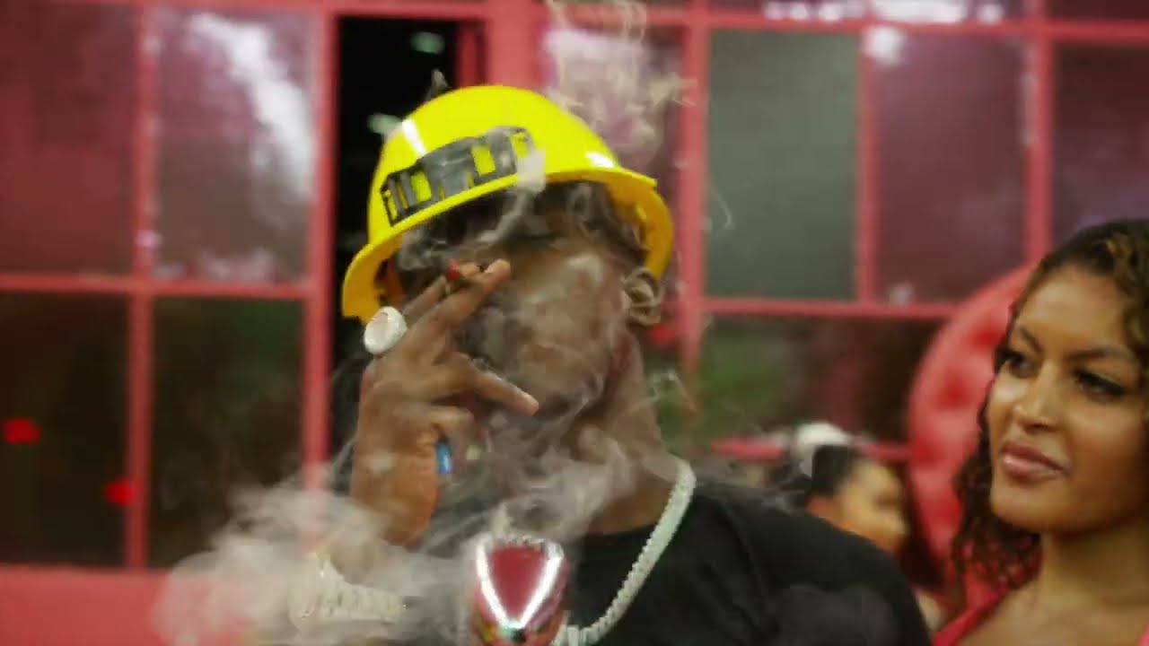 Bobby Shmurda – Hoochie Daddy (Official Music Video)