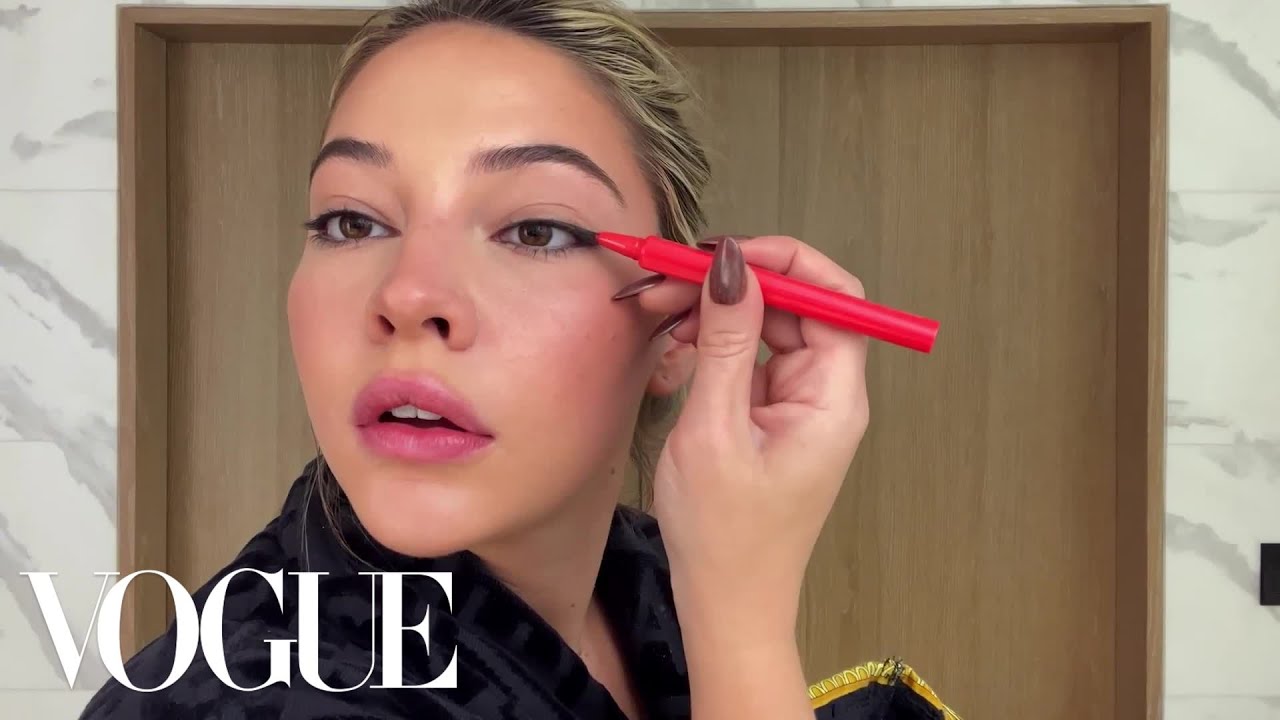 Madelyn Cline’s Guide to Siren Eyes & Lip Contouring | Beauty Secrets | Vogue