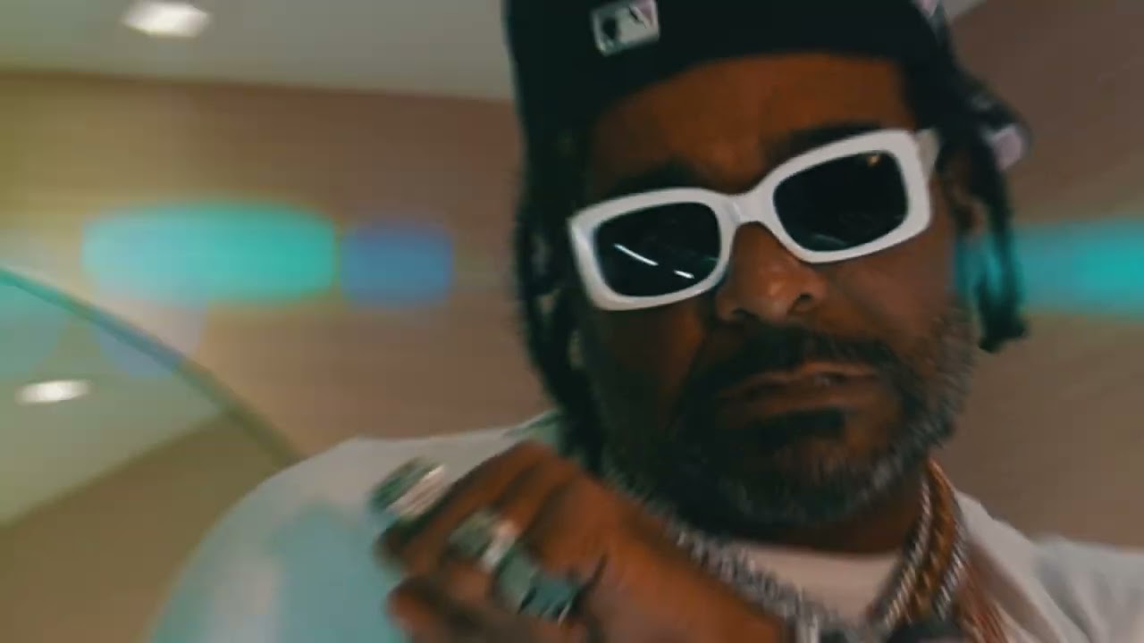 DYCE PAYSO “BLING BLING” feat. Jim Jones (Official Music Video)