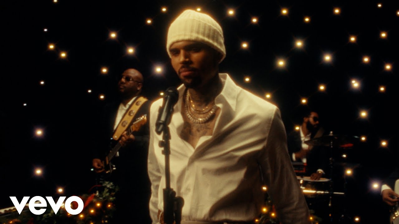 Chris Brown – No Time Like Christmas