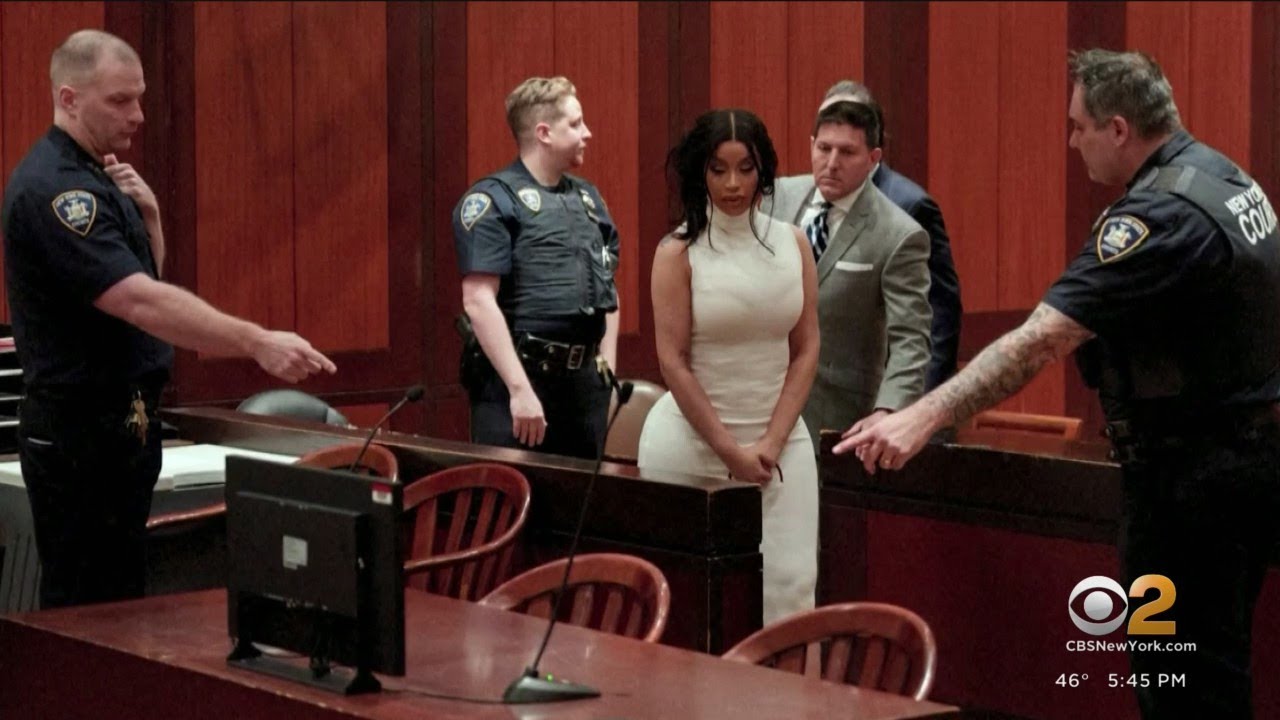 Judge orders rapper Cardi B to complete community service