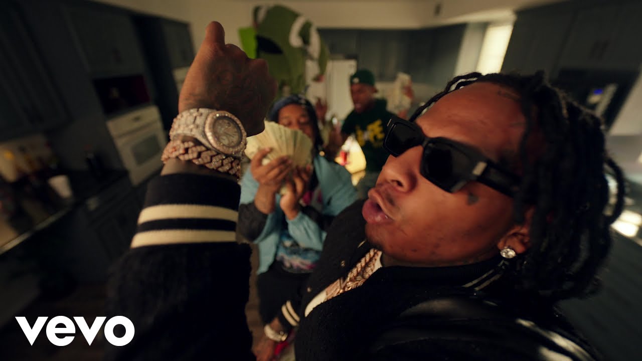 Moneybagg Yo – F My BM (Official Music Video)