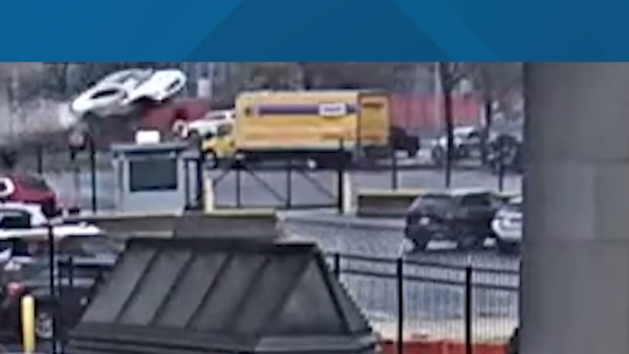 Surveillance video of Niagara Falls, NY vehicle explosion