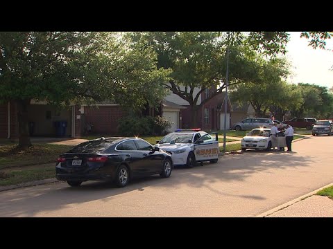 HCSO: Woman in serious condition after being stabbed by two children in northwest Harris County