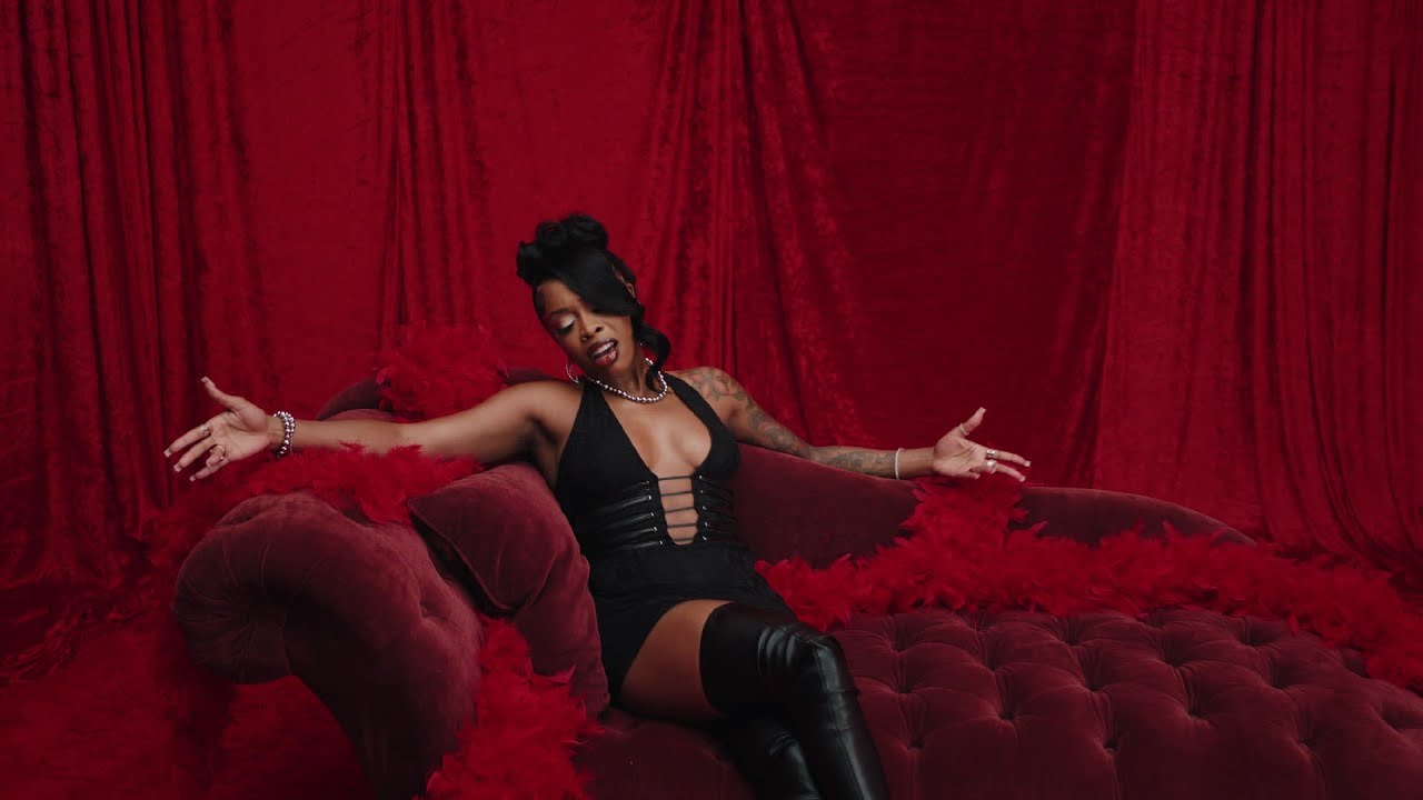 Tink – Huh (Official Video)