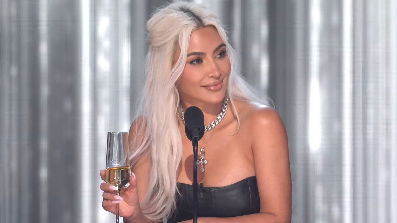 Kim Kardashian Gets BOOED at Tom Brady’s Roast
