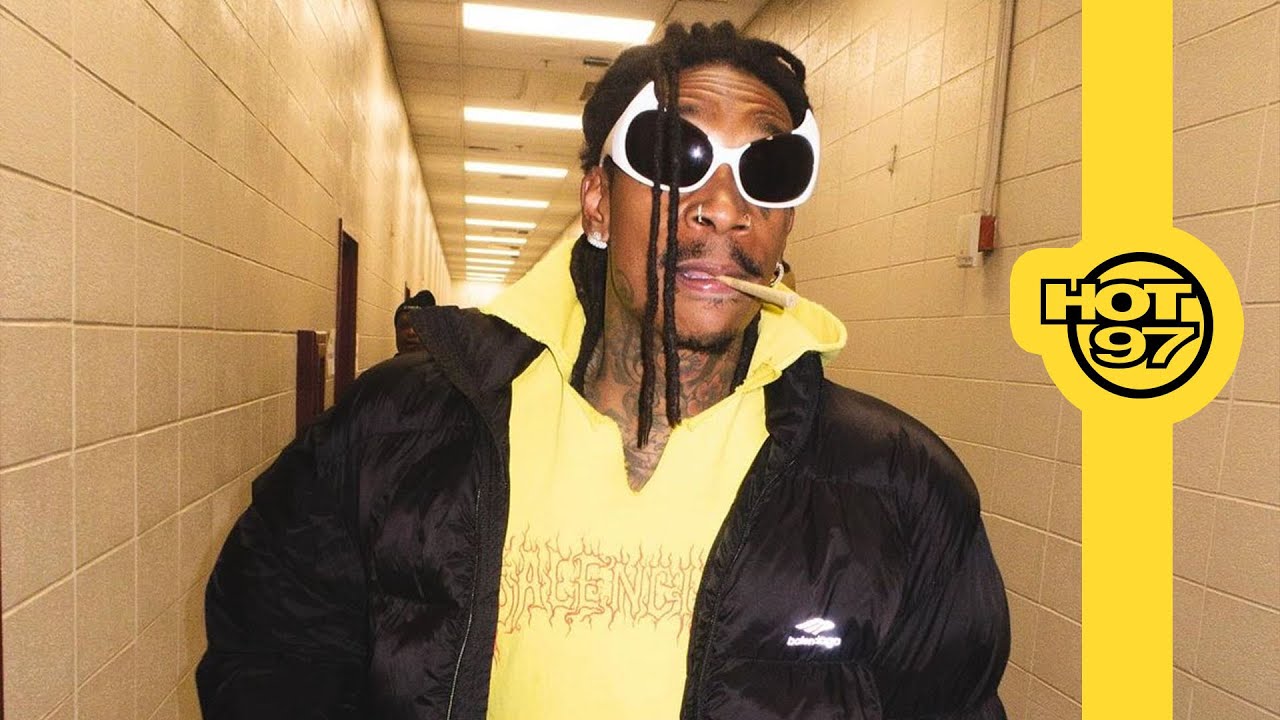 Wiz Khalifa Nearly Arrested For Smoking Joint At Romania Show