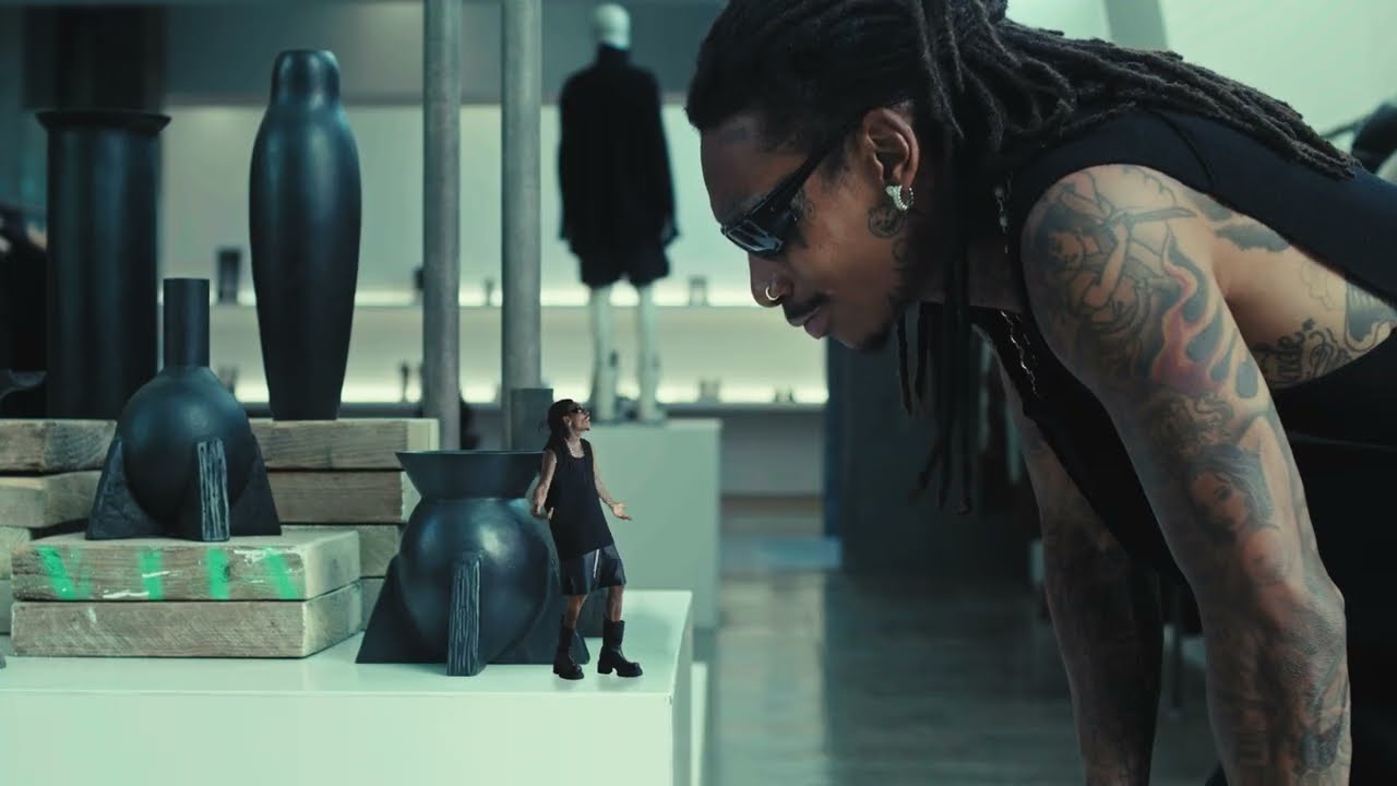 Wiz Khalifa – Baby Girl On The Way [Official Music Video]