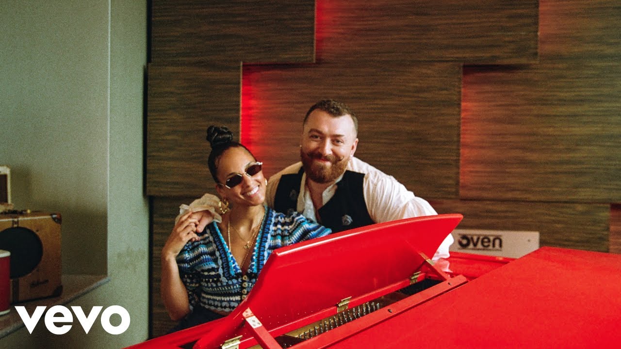 Sam Smith, Alicia Keys – I’m Not The Only One (Live From Jungle City Studios, NY)